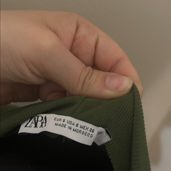 Zara Sleeveless Olive Green - Picture 3 of 3